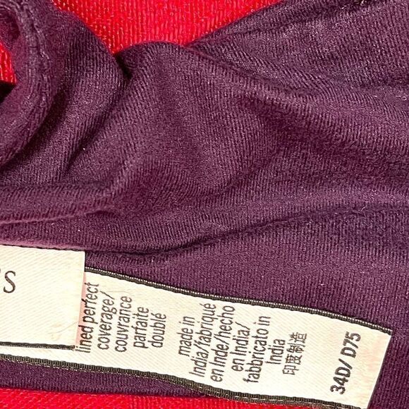 PURPLE w METALLIC LACE BODY BY VICTORIA LINED 34D - Picture 6 of 6